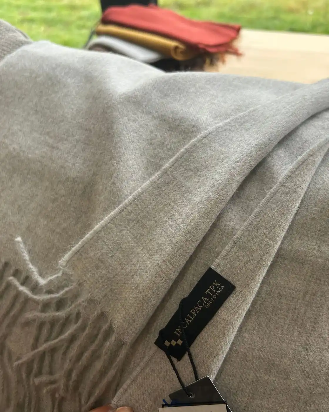 bufanda baby alpaca gris composición